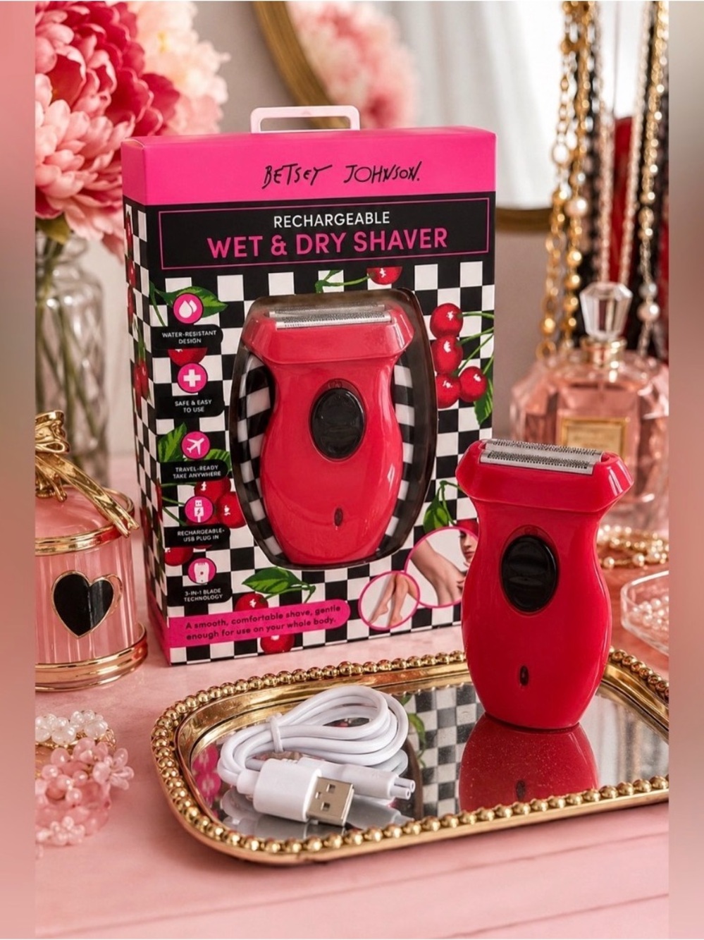 Betsey Johnson Rechargeable Wet & Dry Shaver